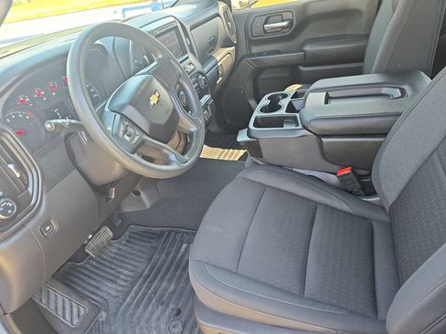 Used 2024 Chevrolet Silverado 1500 Custom w/ Turbomax Blackout Package AWD/4WD image 16