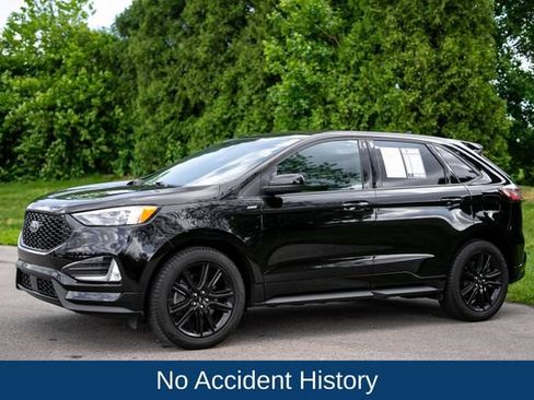 Used 2024 Ford Edge ST-Line w/ Class II Trailer Tow Package AWD/4WD image 8