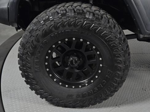 Used 2020 Jeep Wrangler Unlimited Sport AWD/4WD image 9