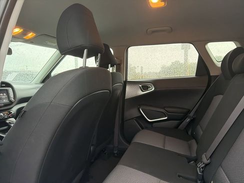 Used 2024 Kia Soul LX w/ Option Group 015 FWD image 11