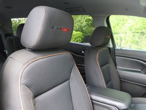 Used 2023 GMC Acadia AT4 AWD/4WD image 39