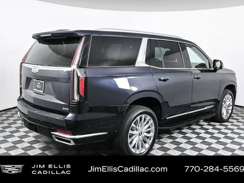 Certified 2023 Cadillac Escalade Premium Luxury image 31