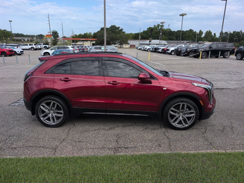 Used 2019 Cadillac XT4 Sport FWD image 8