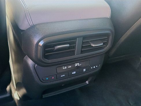 Certified 2024 Honda Pilot EX-L image 22