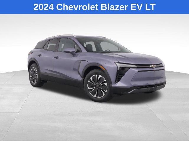 Used 2024 Chevrolet Blazer EV LT AWD/4WD image 2