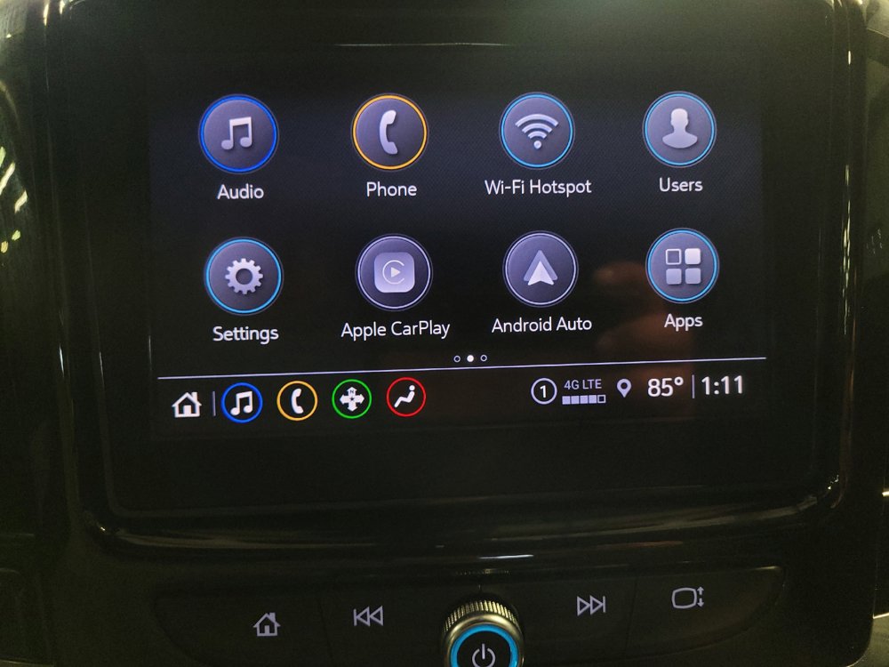 Used 2023 Chevrolet Traverse LT FWD image 25