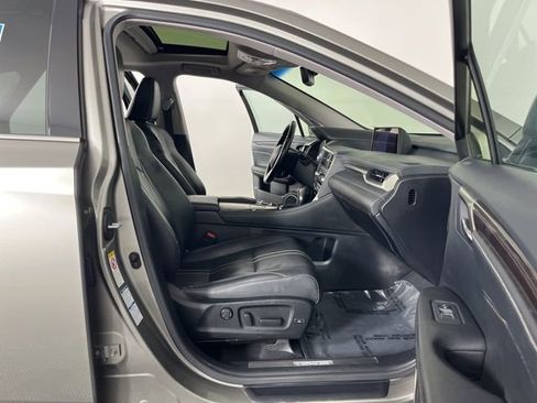 Used 2019 Lexus RX 450hL Luxury image 42