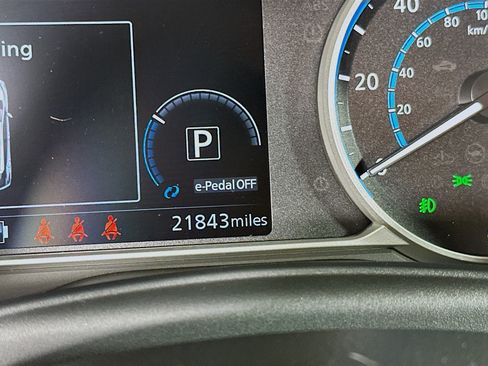 Used 2024 Nissan Leaf SV Plus FWD image 19