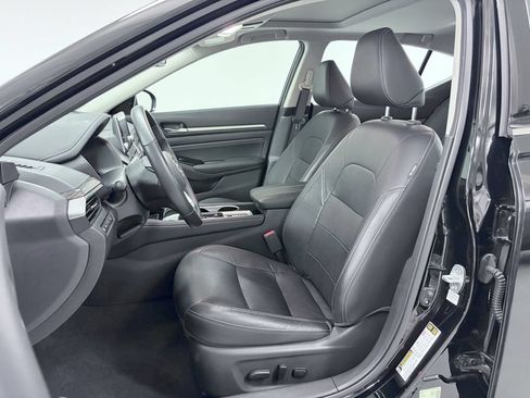 Used 2020 Nissan Altima 2.5 SL AWD/4WD image 14