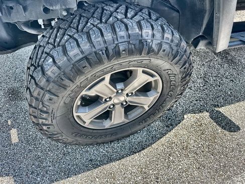 Used 2018 Jeep Wrangler Unlimited Rubicon AWD/4WD image 6