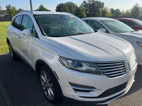 Used 2016 Lincoln MKC Reserve w/ Lincoln MKC Climate Package FWD image 2
