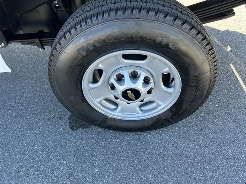 New 2025 Chevrolet Silverado 2500 W/T w/ WT Convenience Package image 9