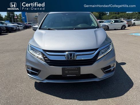 Used 2018 Honda Odyssey Touring image 2