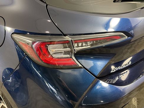 Used 2019 Toyota Corolla XSE FWD image 36