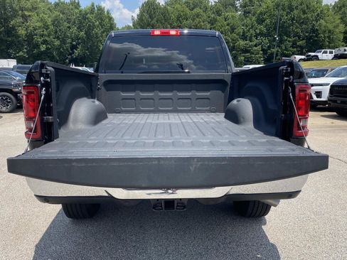 Used 2026 RAM 2500 Big Horn AWD/4WD image 7