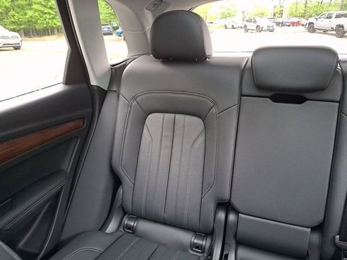 Used 2021 Audi Q5 2.0T Premium Plus w/ Premium Plus Package AWD/4WD image 18