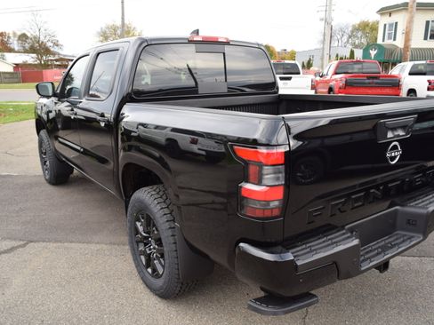 New 2026 Nissan Frontier SV w/ All-Weather Content Package image 8