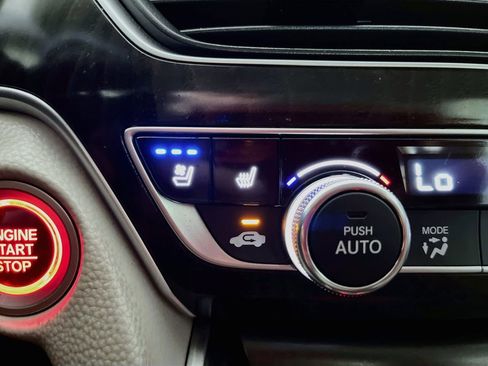 Used 2022 Honda Accord Touring image 20