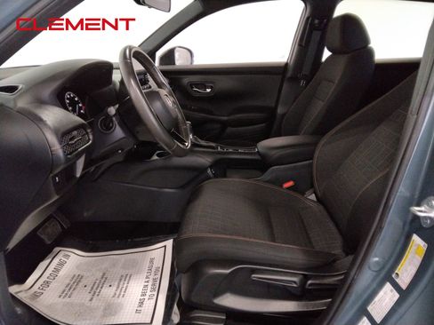 Used 2024 Honda HR-V Sport image 27