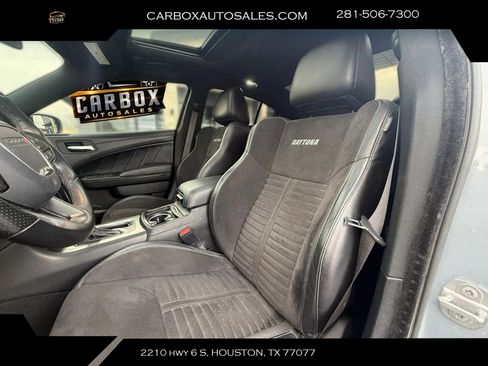 Used 2022 Dodge Charger Scat Pack w/ Daytona Edition Group RWD image 22