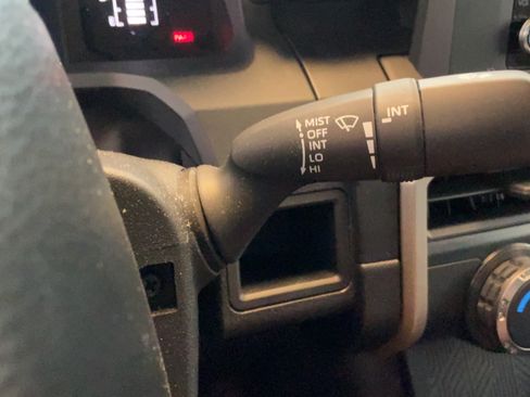 Used 2025 Toyota Tacoma SR RWD image 28