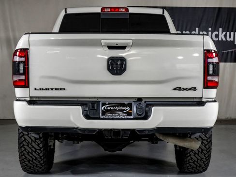 Used 2023 RAM 2500 Limited w/ Night Edition AWD/4WD image 10