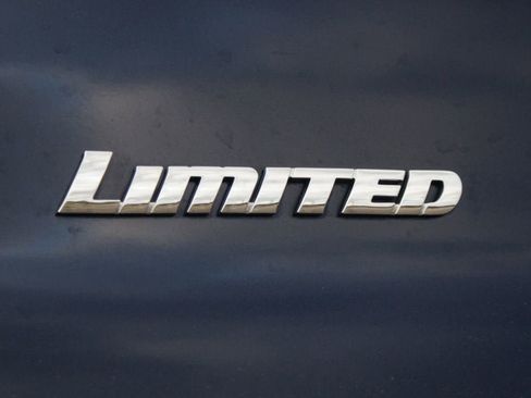 Used 2024 Toyota 4Runner Limited image 20