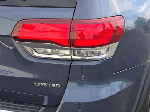 Used 2020 Jeep Grand Cherokee Limited image 11