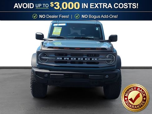 Certified 2023 Ford Bronco Big Bend w/ Sasquatch Package AWD/4WD image 11