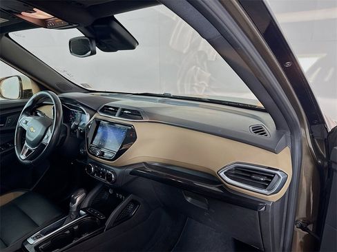 Used 2021 Chevrolet TrailBlazer ACTIV w/ Convenience Package image 27