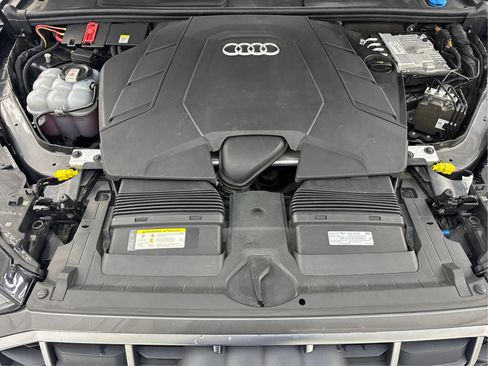 Used 2021 Audi Q7 3.0T Prestige w/ Prestige Package AWD/4WD image 31