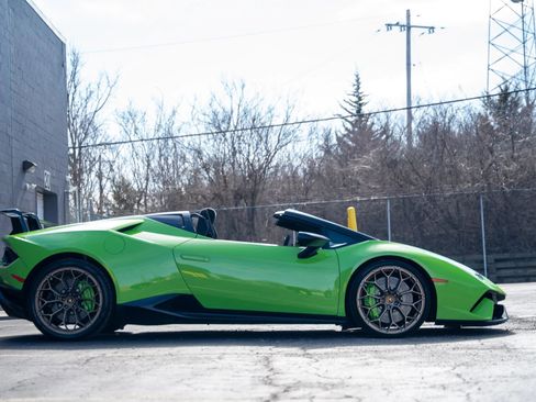 Used 2019 Lamborghini Huracan Performante image 13
