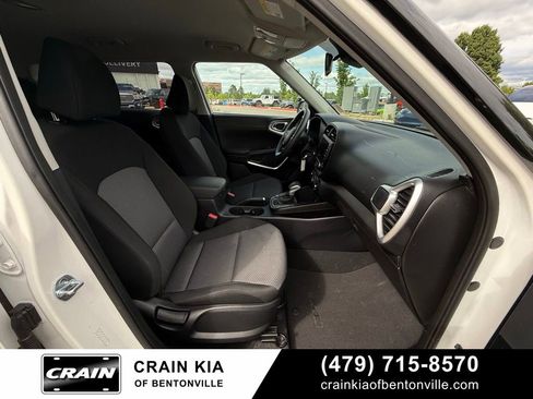 Certified 2024 Kia Soul LX w/ Option Group 015 FWD image 27