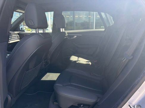 Used 2021 Audi Q8 Premium Plus AWD/4WD image 8
