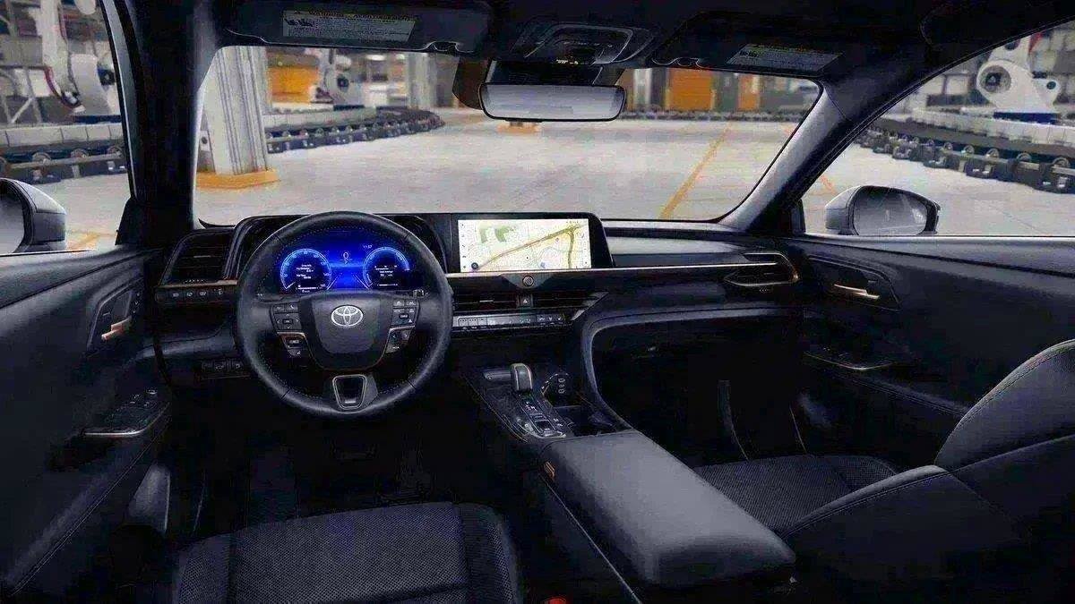 New 2026 Toyota Crown Signia AWD/4WD image 19