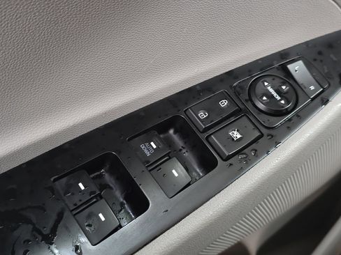 Used 2019 Hyundai Tucson SE image 21