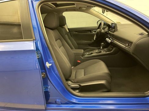Used 2022 Honda Civic EX image 25