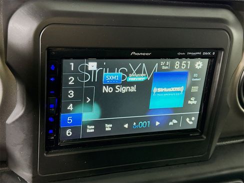 Used 2020 Jeep Wrangler Unlimited Sport image 7