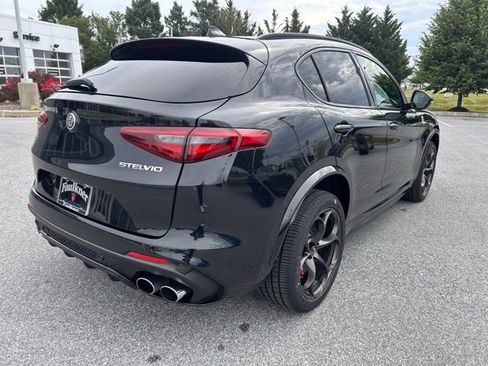 Used 2022 Alfa Romeo Stelvio Quadrifoglio w/ Active Assist Plus Package AWD/4WD image 6