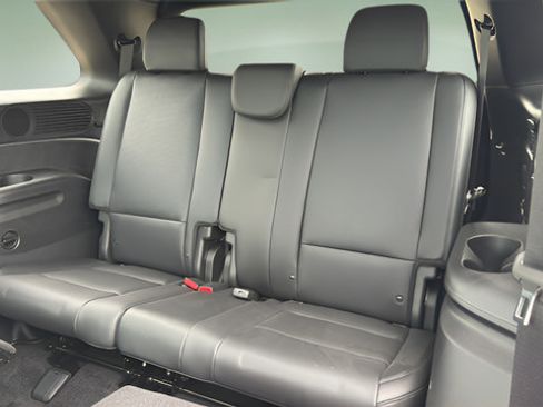 Used 2026 Hyundai Palisade Calligraphy AWD/4WD image 16