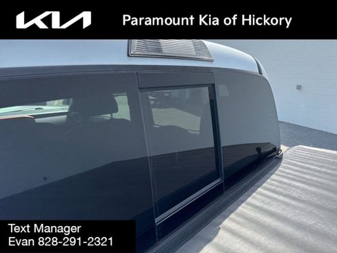 Used 2017 Toyota Tacoma TRD Sport w/ Tow Package RWD image 13