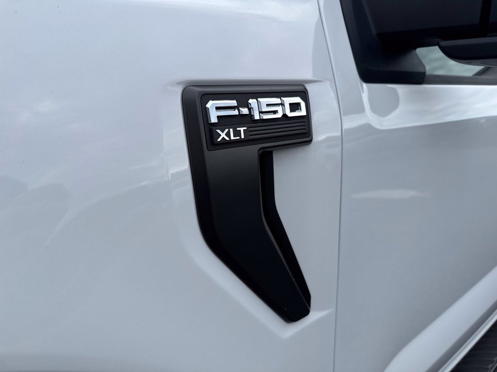 Used 2022 Ford F150 XLT w/ Equipment Group 302A High AWD/4WD image 38