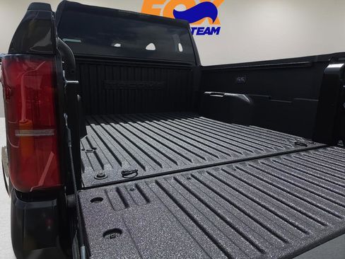 New 2026 Toyota Tacoma SR5 image 13