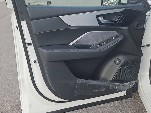 Used 2026 Acura MDX w/ Technology Package FWD image 17