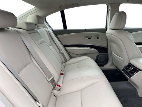 Used 2016 Acura RLX Sport Hybrid w/ Advance Pkg AWD/4WD image 15