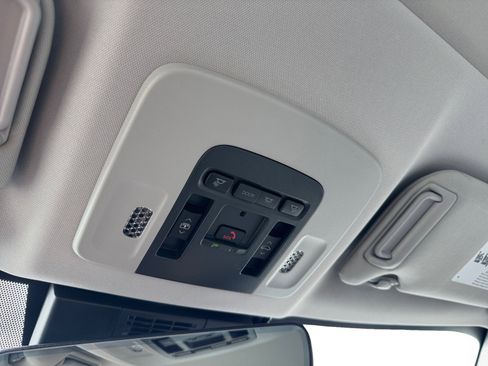 New 2026 Toyota Camry XLE AWD/4WD image 19