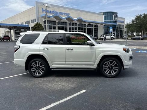 Used 2022 Toyota 4Runner Limited AWD/4WD image 3