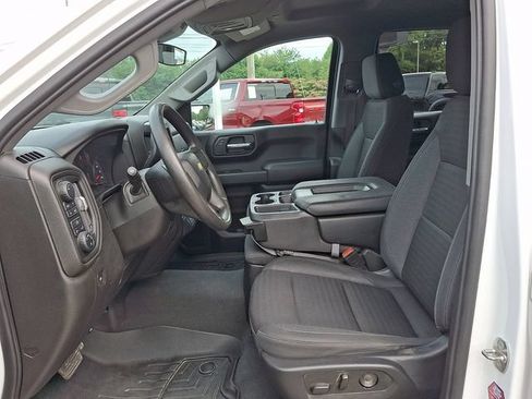 Used 2022 Chevrolet Silverado 1500 Custom AWD/4WD image 10