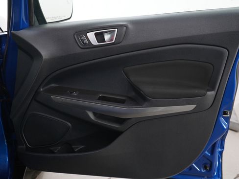 Used 2018 Ford EcoSport SE w/ SE Convenience Package FWD image 11