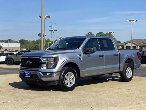 Used 2023 Ford F150 XLT w/ Equipment Group 301A Mid AWD/4WD image 5